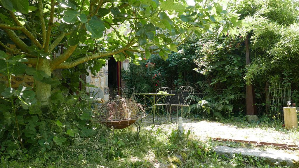La Lande-de-Goult La Cage Aux Oiseaux B&B 외부 사진
