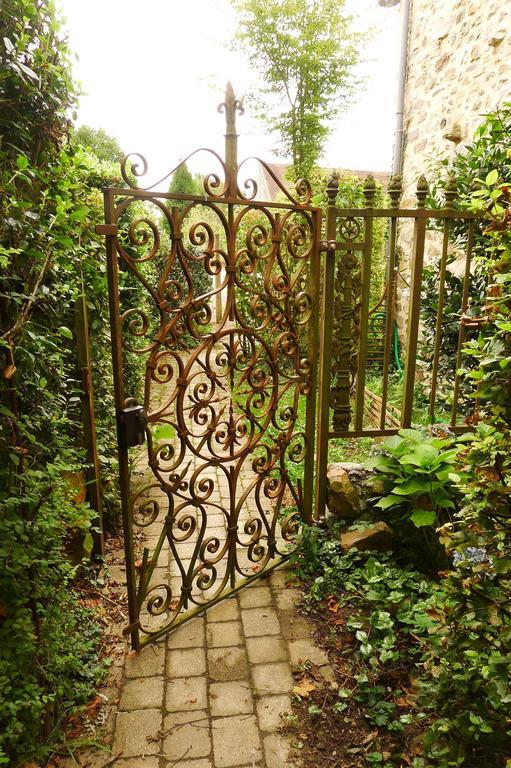 La Lande-de-Goult La Cage Aux Oiseaux B&B 외부 사진
